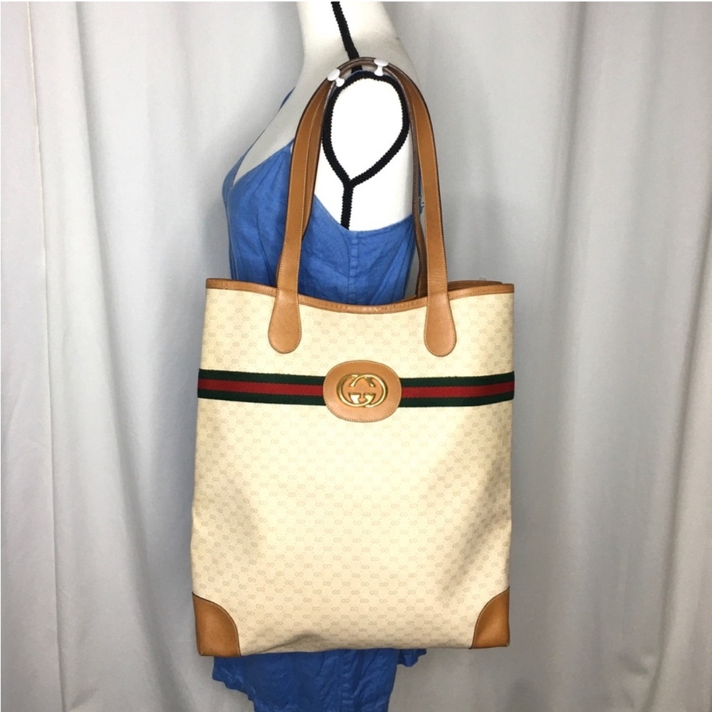 Authentic Gucci white monogram microGG coated canvas tote bag - Picture 2 of 16